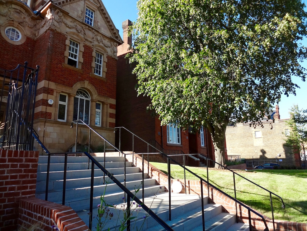 Forest Hill Library